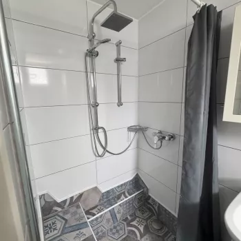 WhatsApp Image 2025-10-25 at 11.09.41